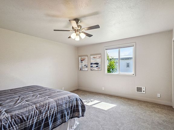 4th image of 110 Dove Ln