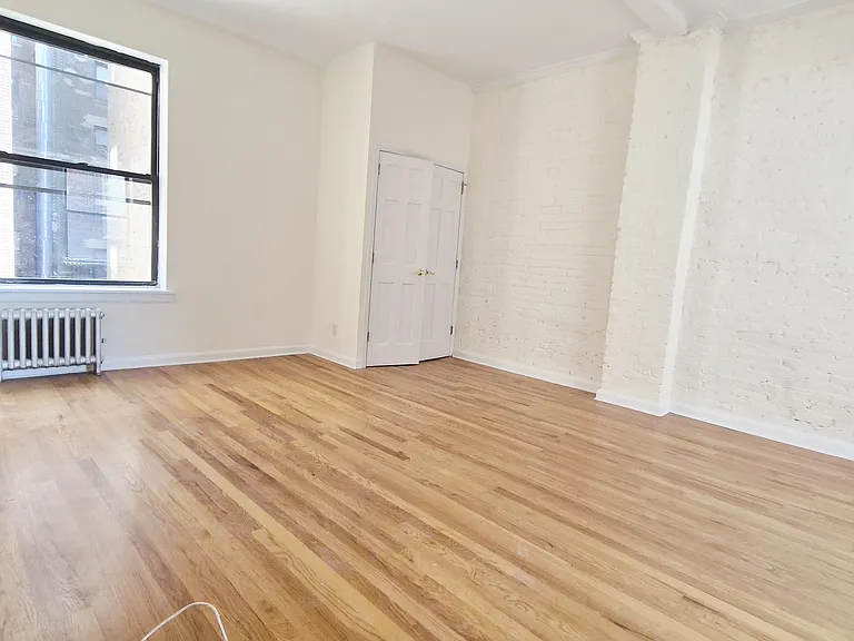 355 W 85th St #71 — Photo 5