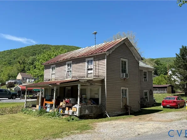 14490 Church St, Eagle Rock, VA 24085