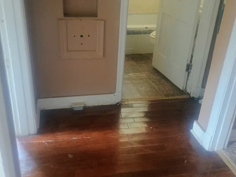 1315 W Walnut St #1315 — Photo 5