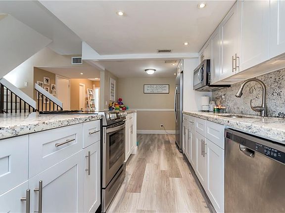 4th image of 8040 NW 28th St #8040