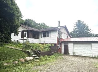 21115 Star Rte, Meadville, PA 16335