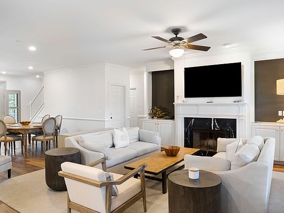 4th image of 5 Silver Moss Cir