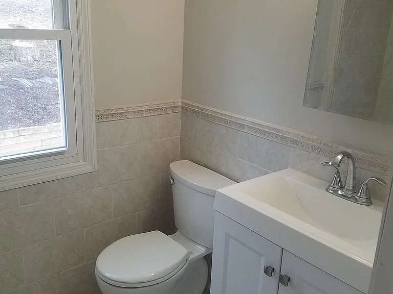 108 Washington Ave N — Photo 3