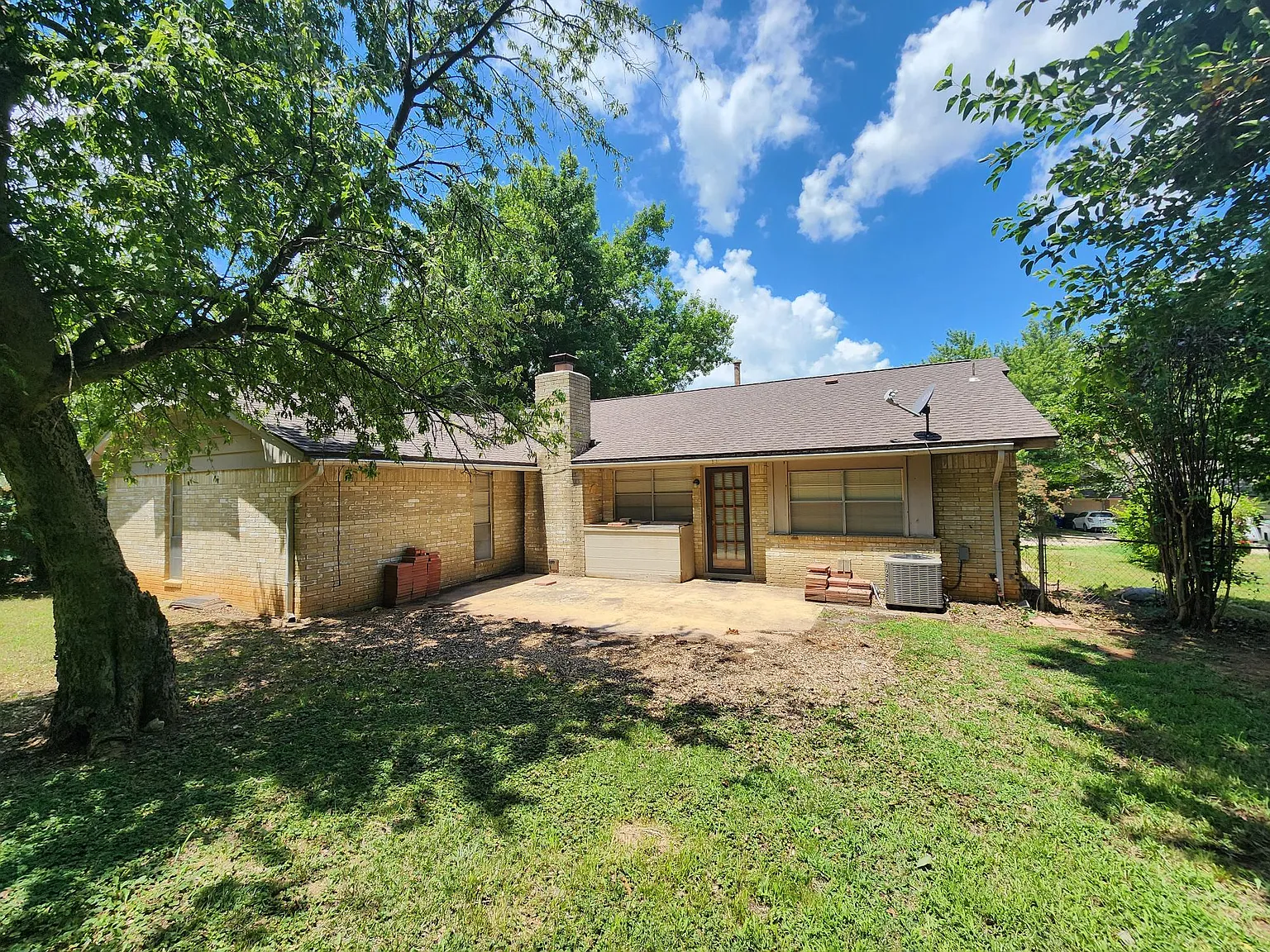 3 bed, 1543 sqft, $1,650 — Photo 4