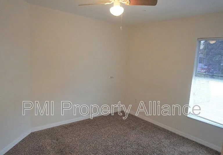 1153 Elderberry Dr — Photo 18