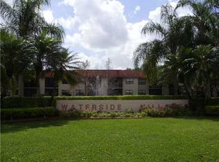 15714 Waterside Cir #203, Miami, FL 33326