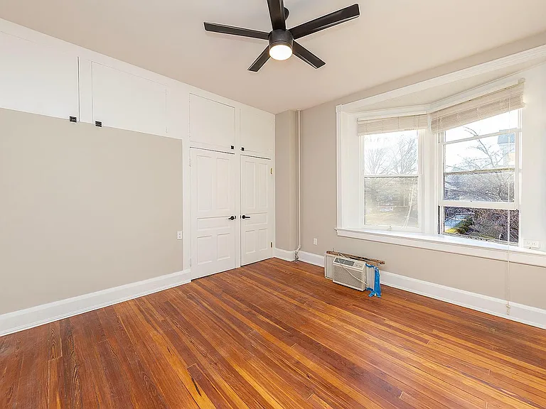 105 Washington St — Photo 28