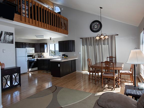 Vaulted ceilings/light 