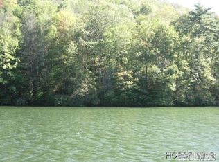 652 Wayside Dr, Cullowhee, NC 28723
