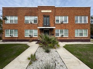 1409 West Woodlawn Avenue, San Antonio, TX 78201