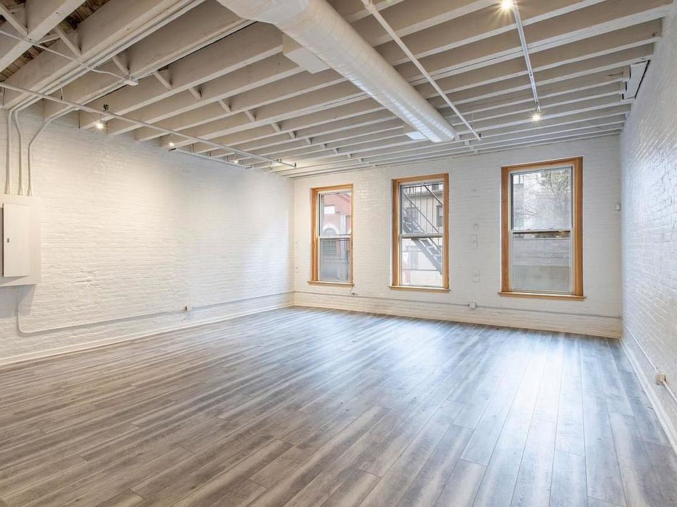1st image of 447 W 36th St Fl 2