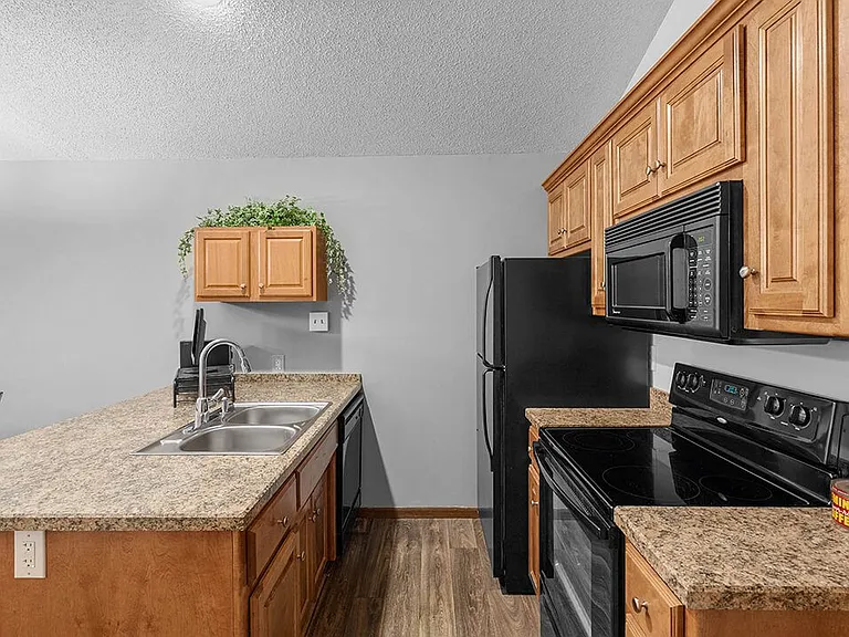 Kitchen with Counter Space