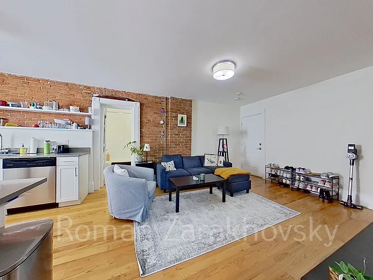83 Harvard St #12 — Photo 17