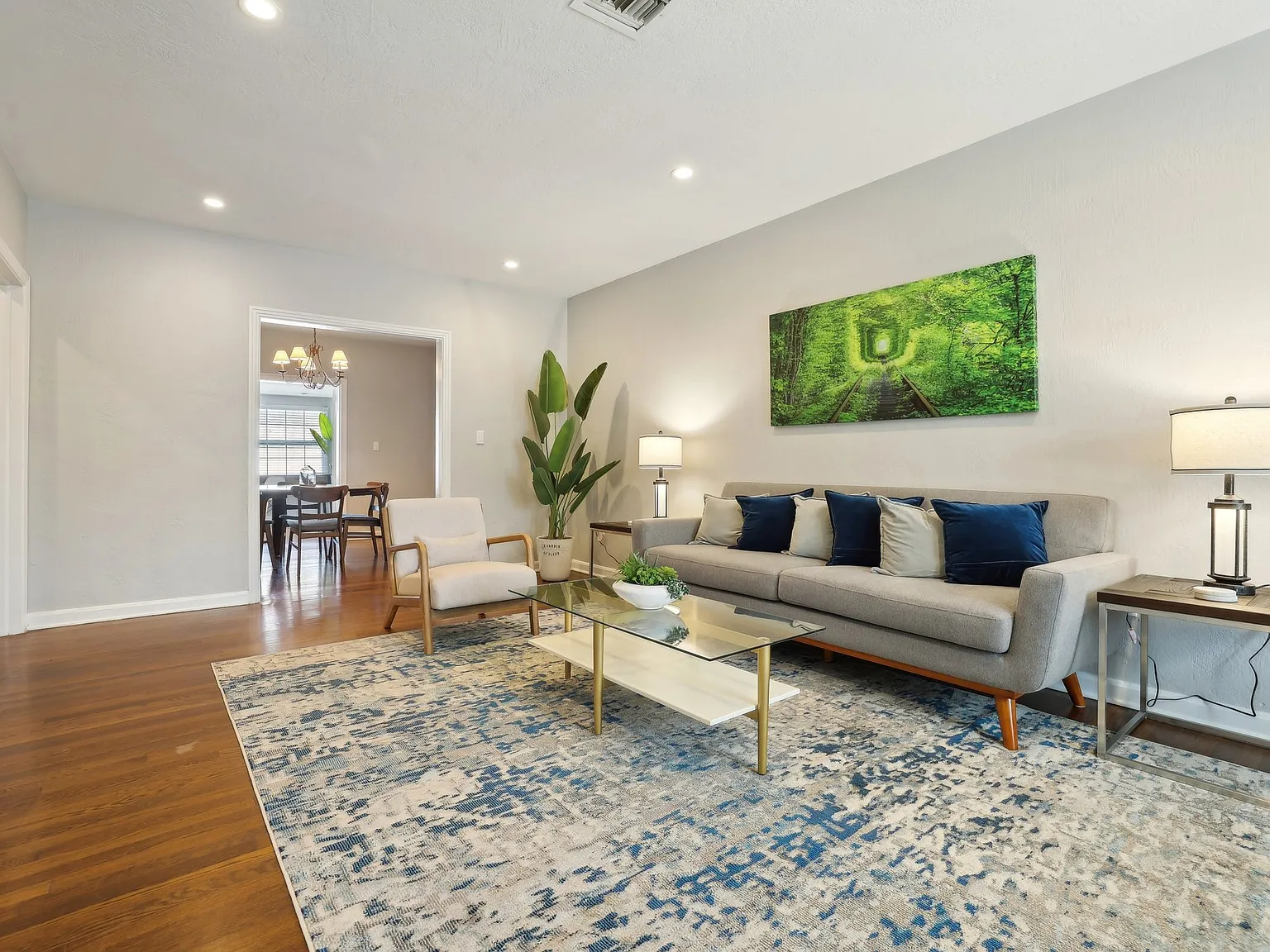 1003 W Princeton St — Photo 3