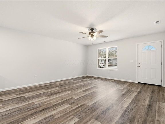 5th image of 723 Pearl Dr
