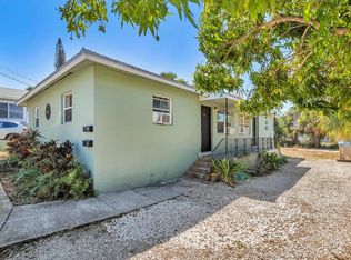 812 10th St APT B, West Palm Beach, FL 33401