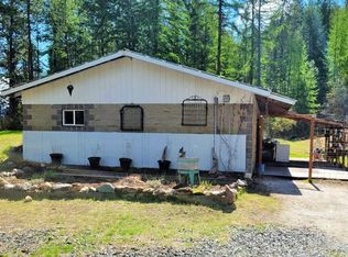2761 Quarry Browns Lake Rd, Chewelah, WA 99109