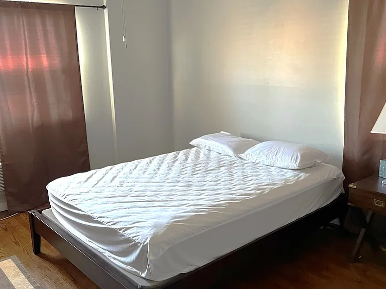 728 Greens Ave #14 — Photo 7