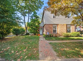 17 Hollybrooke Dr, Langhorne, PA