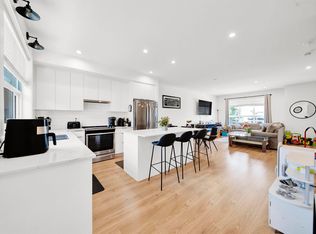 19255 Aloha Dr #10, Surrey, BC