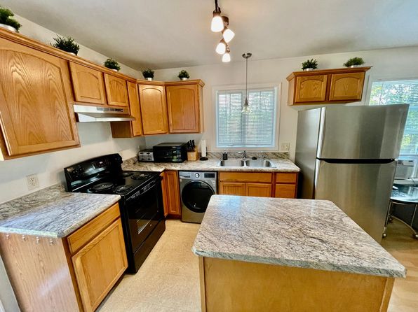 330 N Sunset Dr #2