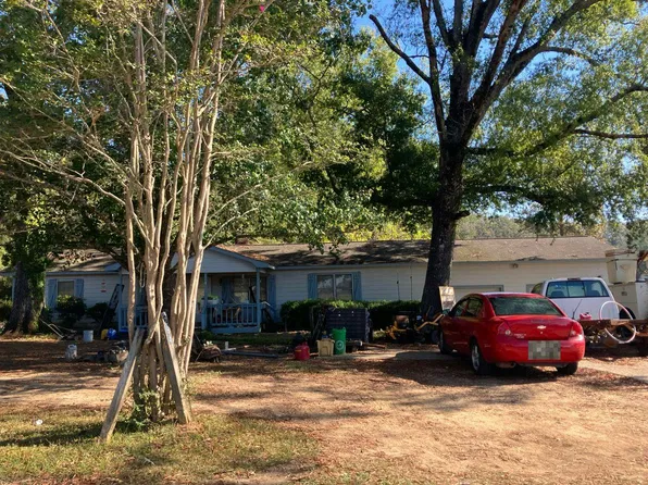 264 Memory Dr, Ragland, AL 35131