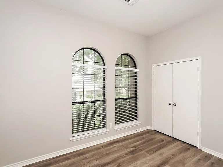 716 Havencrest Dr — Photo 13