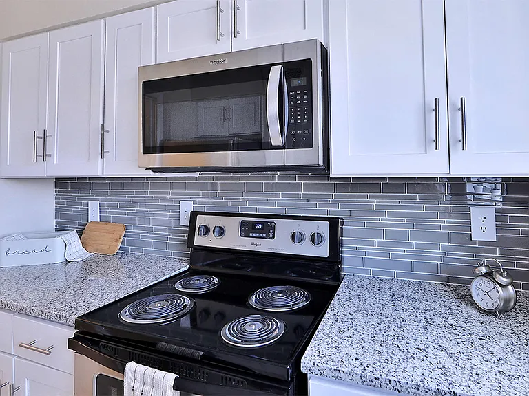 Mount Vernon Square Apartment Homes — Photo 6