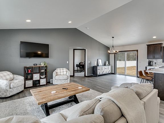 5th image of 2218 Creeksedge Cir