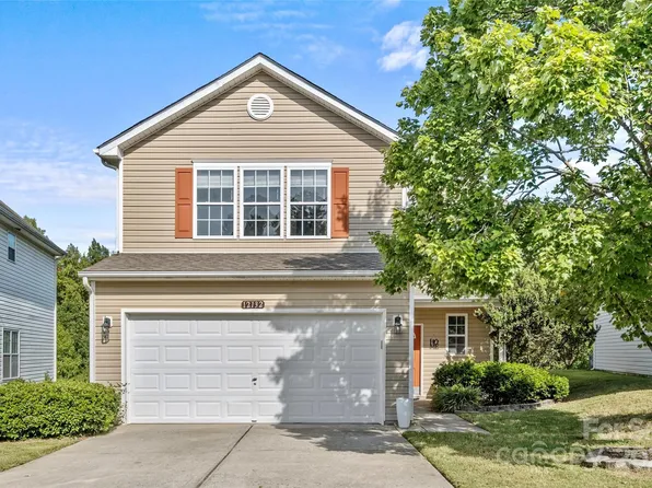 12132 Honor Guard Ave, Charlotte, NC 28277