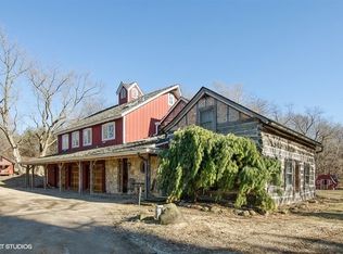 1114 S Fleming Rd, Bull Valley, IL 60098