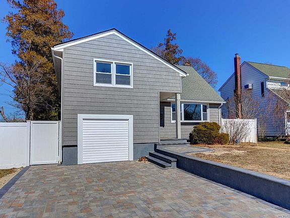 2nd image of 455 N Queens Ave