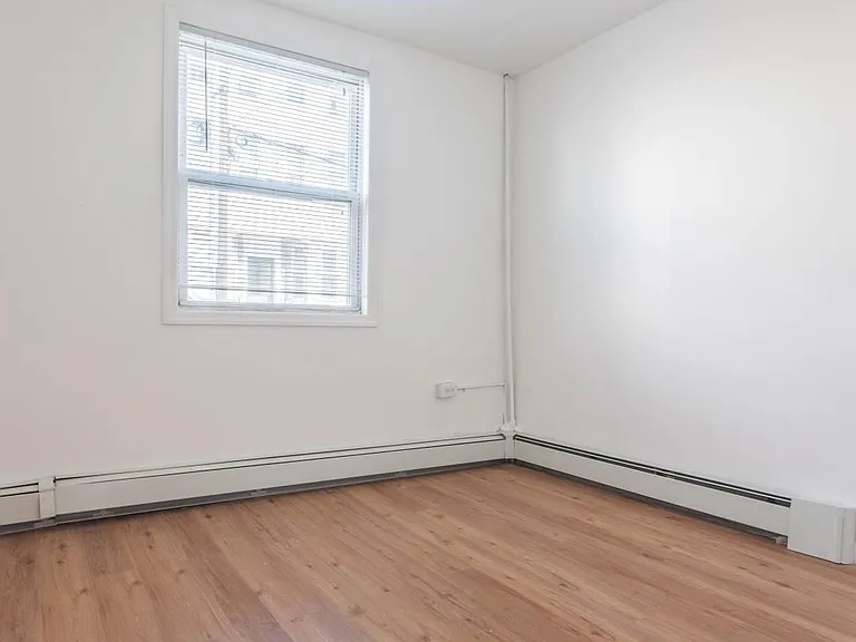 173 New York Ave #2 — Photo 5