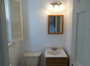 232 High St, Thomaston, CT 06787