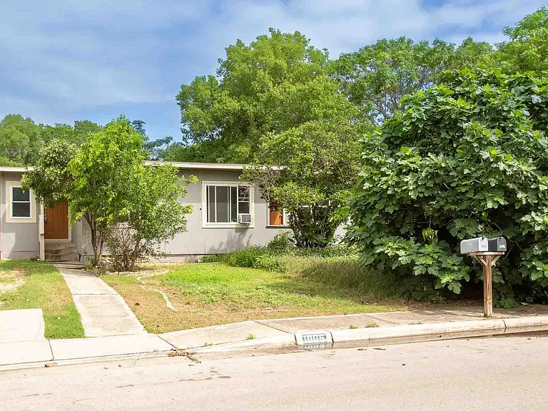 1005 Haynes St #1007 — Photo 3