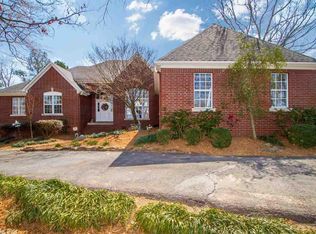 3900 Ridgefield Ln, Little Rock, AR 72223