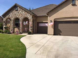 2339 Richert Ave, Clovis, CA 93611