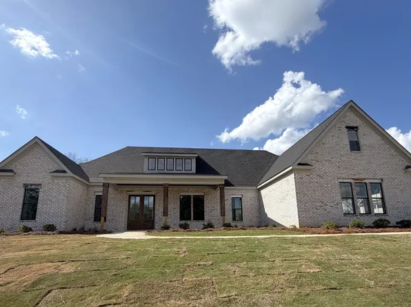 1101 Sunset Blf, Greensboro, GA 30642