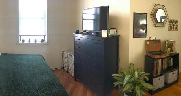 2nd image of 1525 Frankford Ave #2F