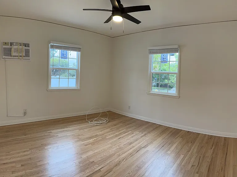 3249 Rowena Ave #4 — Photo 14