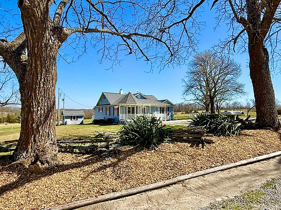 3rd image of 4298 Shady Grove Road