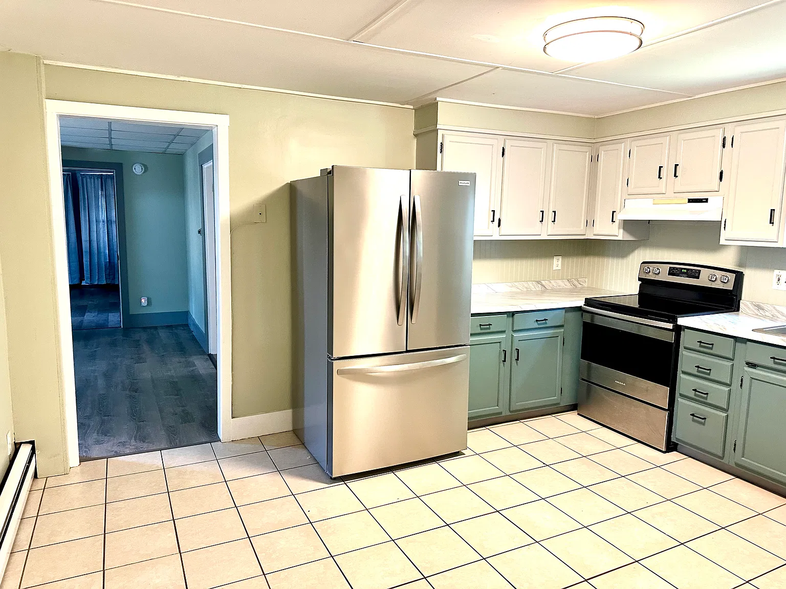 2 bed, $1,400 — Photo 2