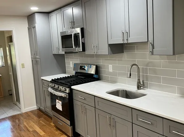 5635 N 5th St Floor 2, Philadelphia, PA 19120