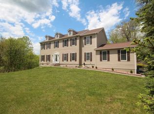 390 Devon Farms Rd, Stormville, NY 12582