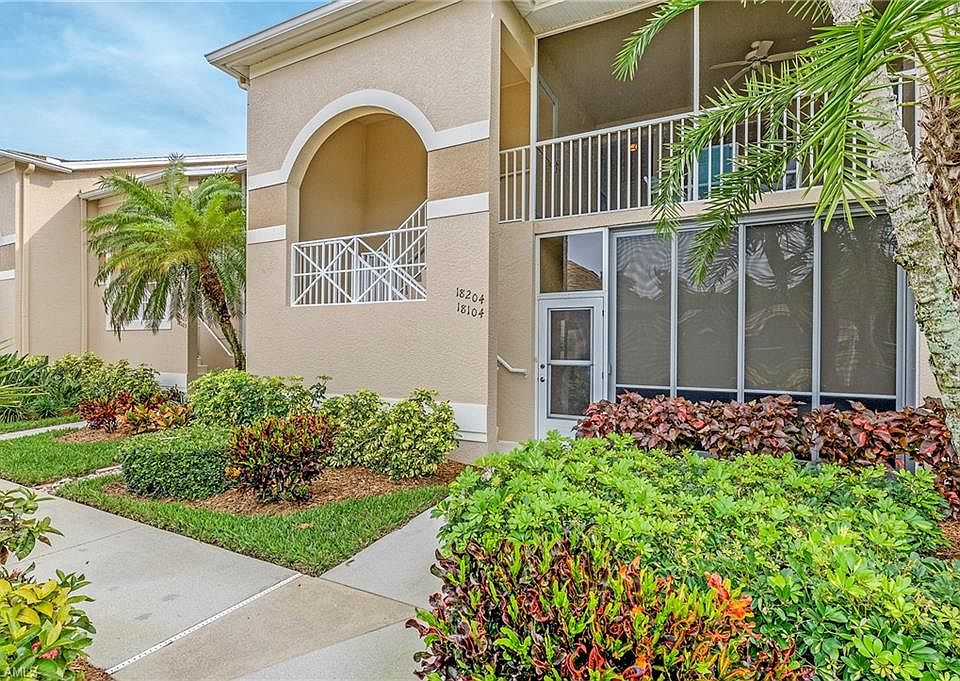 1st image of 26691 Clarkston Dr #204