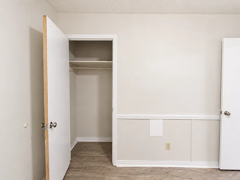 1219 Carolina Ave — Photo 12