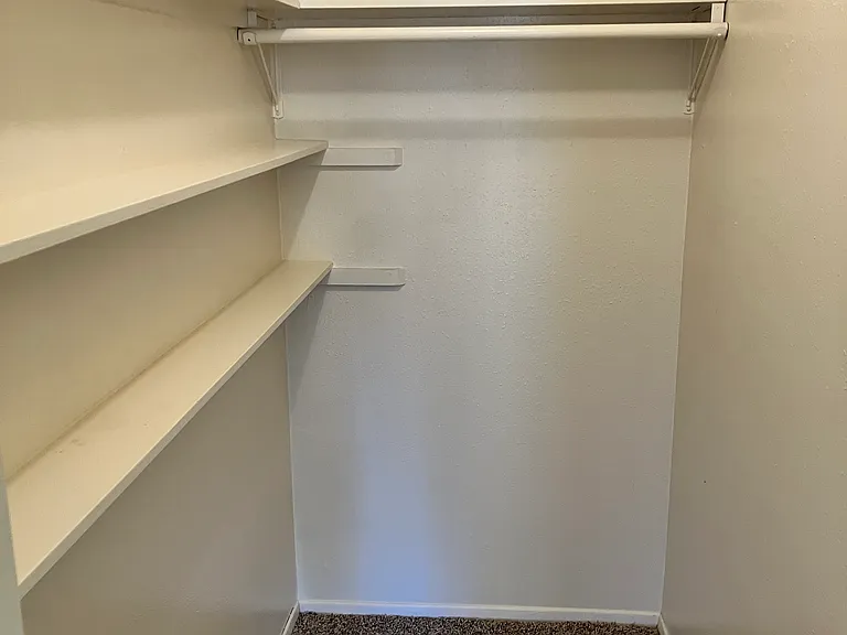 1917 Ridgecrest Dr SE #413 — Photo 14