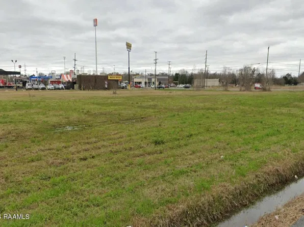 1802 N University Ave, Lafayette, LA 70507