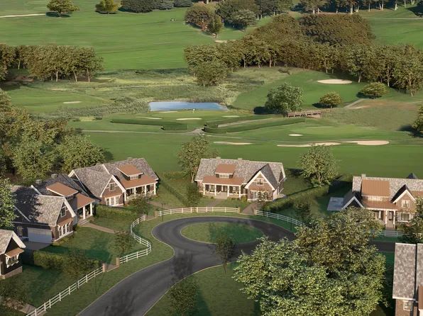 Homes Available Soon, Estates at Baiting Hollow